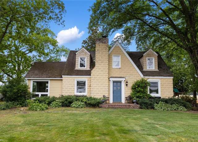 Property at 1385 Cypress Chapel Rd, Suffolk, VA 23434, 3 beds, 3 baths
