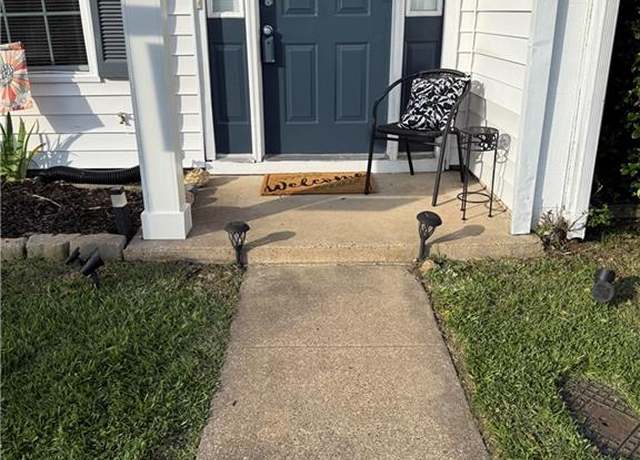 Property at 3703 Sylvan Ln, Virginia Beach, VA 23453, 3 beds, 2.5 baths