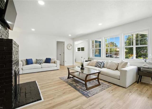 Property at 322 Naval Base Rd, Norfolk, VA 23505, 4 beds, 2.5 baths