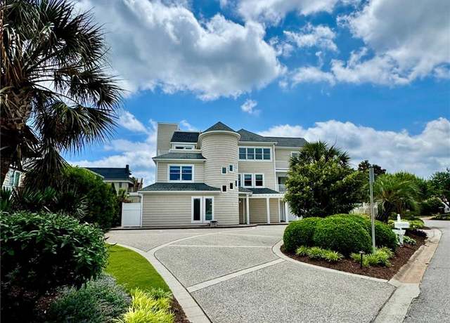 Property at 508 Virginia Dare Dr, Virginia Beach, VA 23451, 5 beds, 4 baths