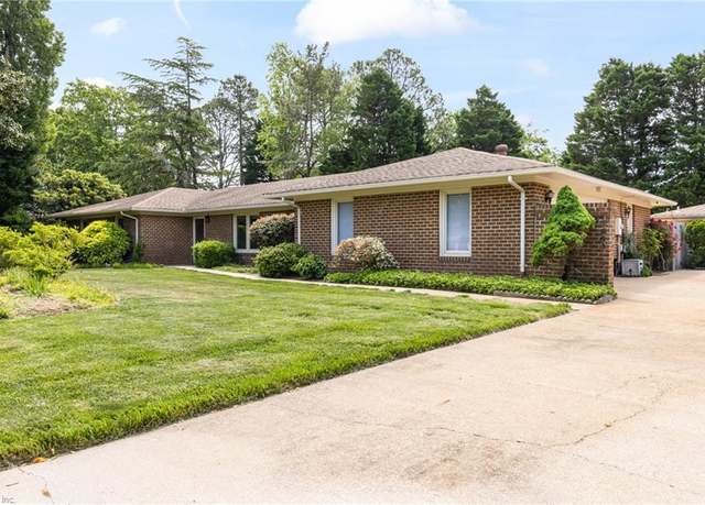 Property at 2441 Blue Castle Ln, Virginia Beach, VA 23454, 3 beds, 3.5 baths