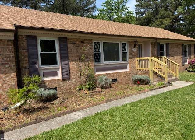 Property at 4240 Thistle Dr, Portsmouth, VA 23703, 4 beds, 2 baths