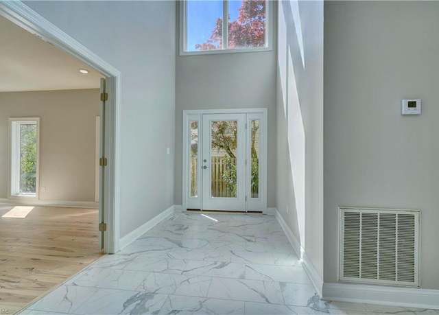 Property at 5602 Meer St, Virginia Beach, VA 23451, 6 beds, 4 baths