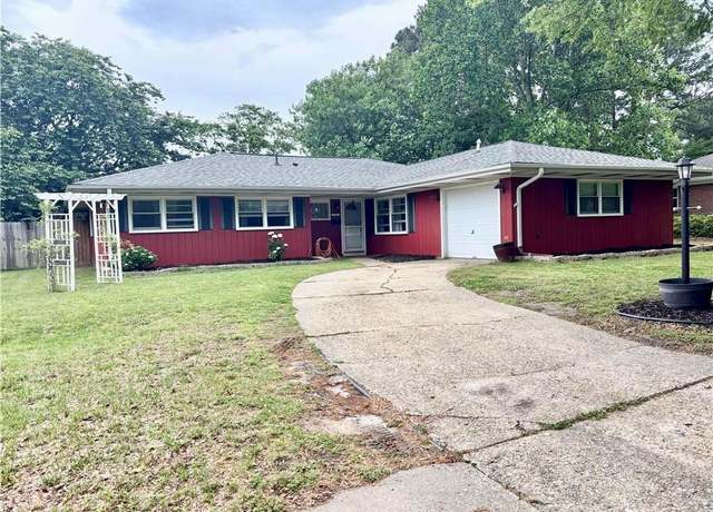 Property at 2425 Everglades Rd, Norfolk, VA 23518, 4 beds, 2 baths