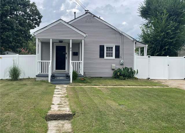 Property at 41 Greeneland Blvd, Portsmouth, VA 23701, 3 beds, 2 baths