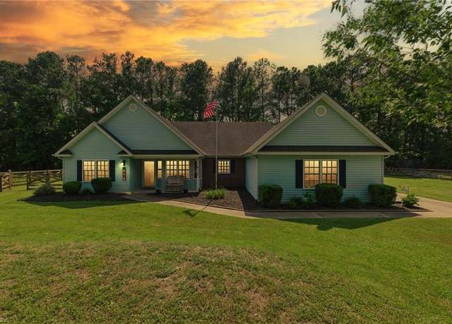 Property at 25 Nelson Maine, Carrollton, VA 23314, 3 beds, 2.5 baths
