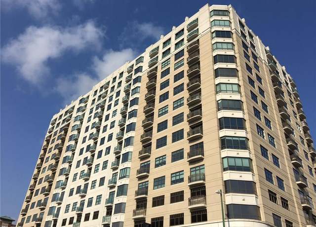 Property at 123 College Pl Unit P6, Norfolk, VA 23510, 2 beds, 2.5 baths