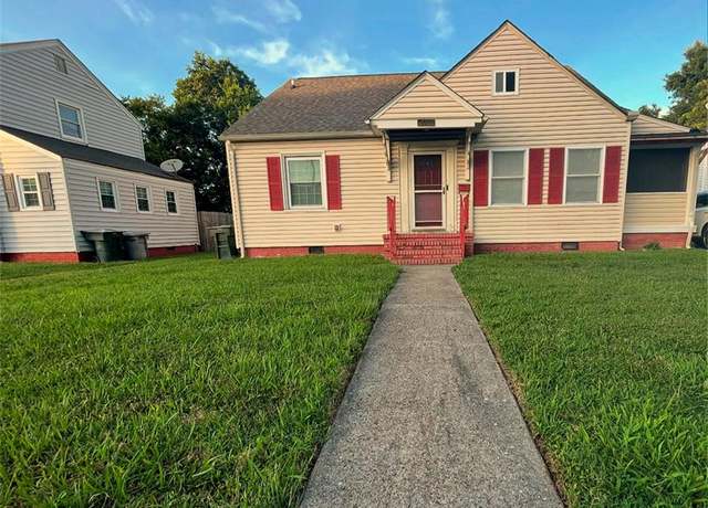 Property at 220 Chesterfield Rd, Hampton, VA 23661, 4 beds, 2 baths