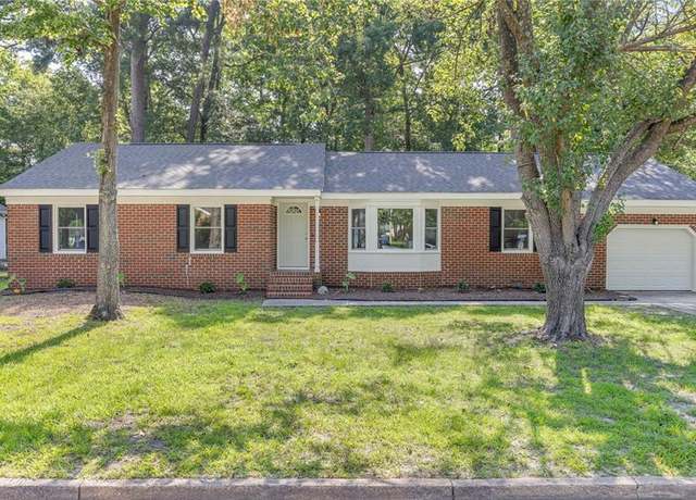 Property at 1625 Hydenwood Cres, Chesapeake, VA 23321, 4 beds, 2 baths