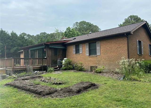 Property at 141 Blue Heron Ln, Cobbs Creek, VA 23035, 3 beds, 2 baths