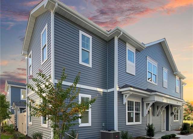 Property at 4995 Hawkins Mill Way, Virginia Beach, VA 23455, 2 beds, 2.5 baths