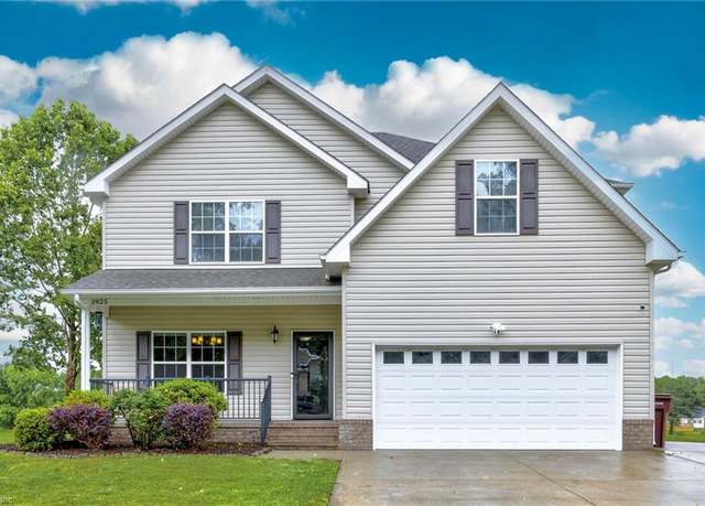 Property at 3925 Grand Isle Dr, Chesapeake, VA 23323, 4 beds, 3.5 baths
