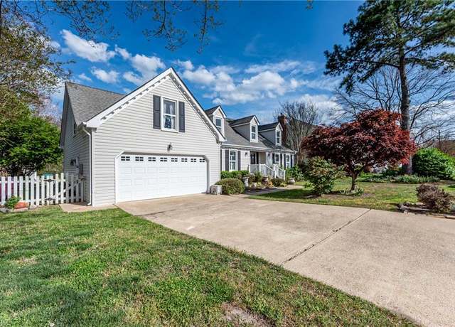 Property at 509 Aguila Ct, Chesapeake, VA 23322, 4 beds, 2.5 baths