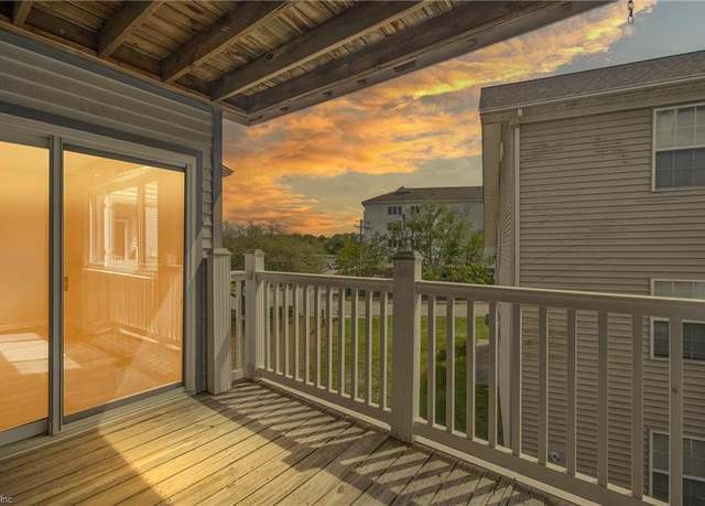 Property at 3200 Lynnhaven Dr #202, Virginia Beach, VA 23451, 2 beds, 2 baths