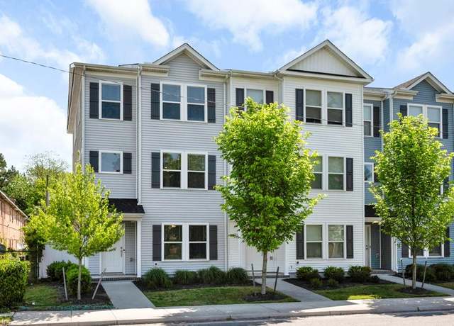 Property at 8520 Chesapeake Blvd, Norfolk, VA 23503, 4 beds, 3 baths