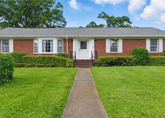 Property at 5608 Springwood Dr, Portsmouth, VA 23703, 3 beds, 2 baths