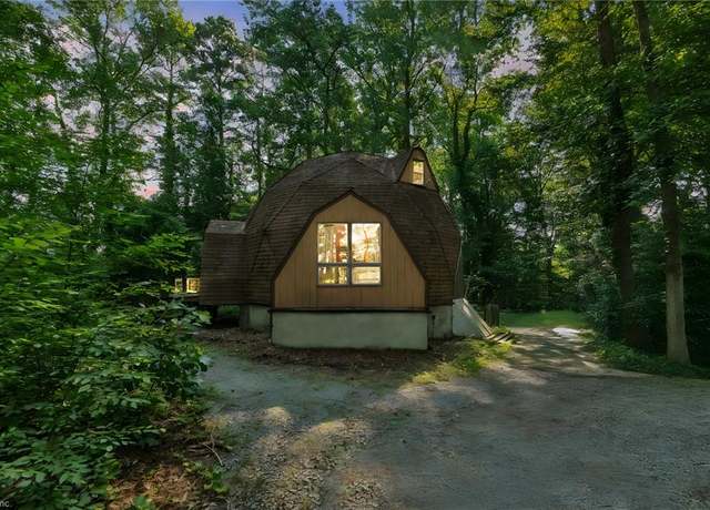Property at 4868 Gardner Ln, Suffolk, VA 23434, 2 beds, 2 baths