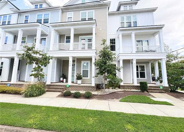 Property at 552 22nd St, Virginia Beach, VA 23451, 4 beds, 3.5 baths