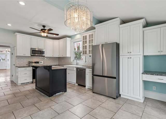 Property at 168 Williams St, Portsmouth, VA 23704, 3 beds, 2.5 baths