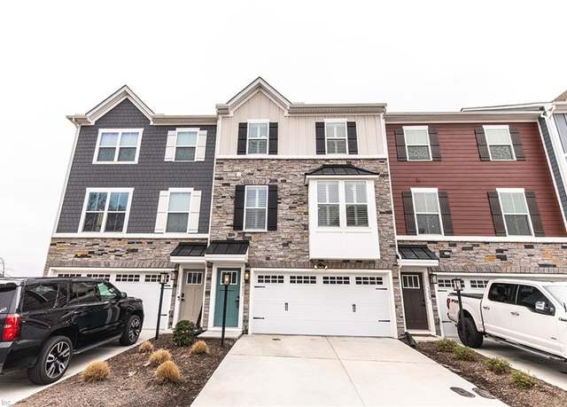 Property at 1031 Gabion Way, Chesapeake, VA 23323, 3 beds, 2.5 baths
