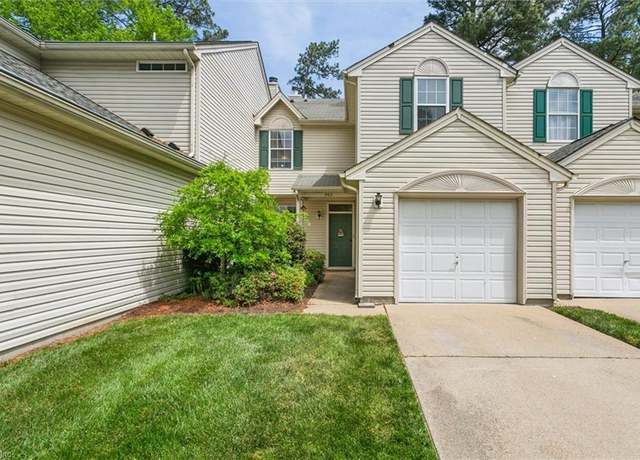 Property at 903 Lake Forest Dr, Newport News, VA 23602, 3 beds, 2.5 baths
