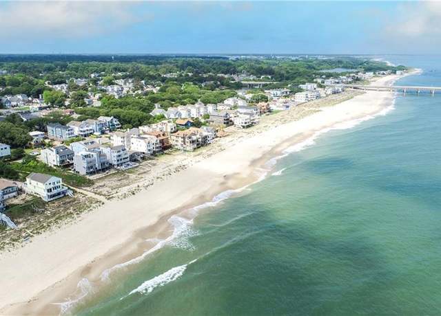 Property at 4466 Ocean View Ave Unit A, Virginia Beach, VA 23455, 4 beds, 3 baths