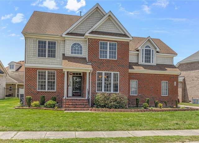 Property at 120 Niblick Cir, Suffolk, VA 23434, 5 beds, 3.5 baths
