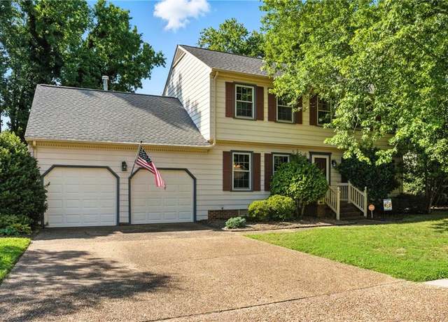 Property at 211 Admiral Ct, Hampton, VA 23669, 4 beds, 2.5 baths