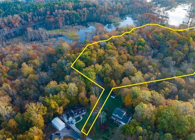 Property at 15507 Fort James Ct, Lanexa, VA 23089