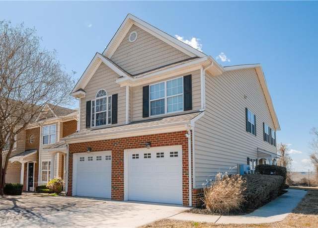Property at 621 Waters Edge Rd, Hopewell, VA 23860, 2 beds, 2 baths