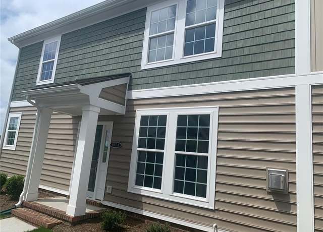 Property at 1003 Robinson Rd Unit 2B, Suffolk, VA 23434, 3 beds, 2.5 baths