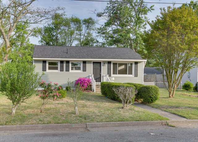 Property at 3311 Greenwood Dr, Hampton, VA 23666, 3 beds, 1 bath