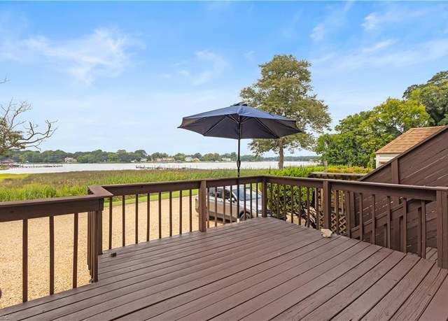Property at 412 Robin Rd, Portsmouth, VA 23701, 3 beds, 3 baths
