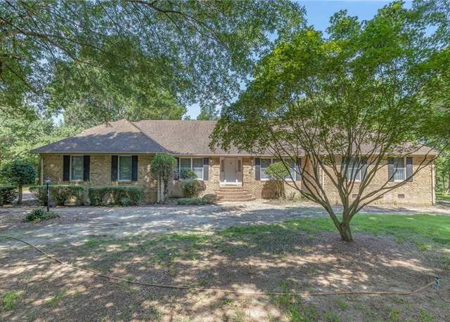 Property at 2112 Princess Anne Ct, Virginia Beach, VA 23457, 4 beds, 2.5 baths