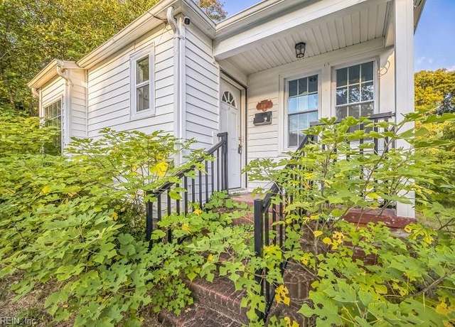 Property at 109 Frissell St, Hampton, VA 23663, 3 beds, 2 baths