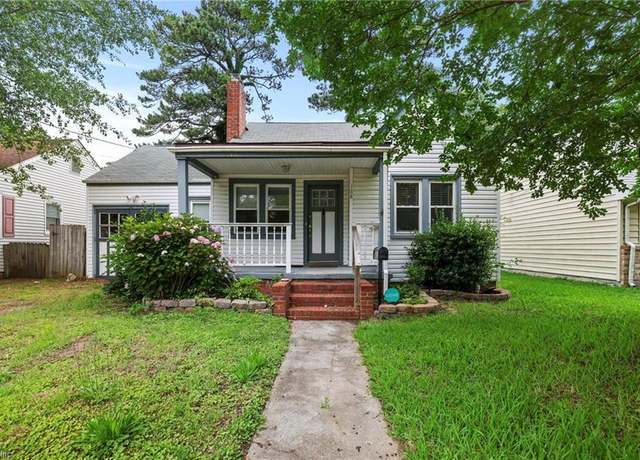 Property at 168 W Bay Ave, Norfolk, VA 23503, 3 beds, 2 baths
