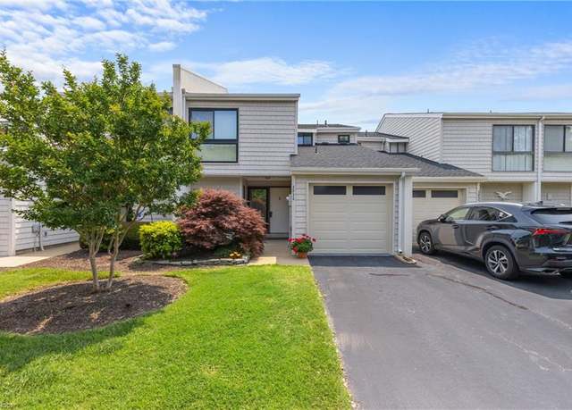 Property at 3934 Whispering Oaks Pl, Virginia Beach, VA 23455, 3 beds, 2.5 baths