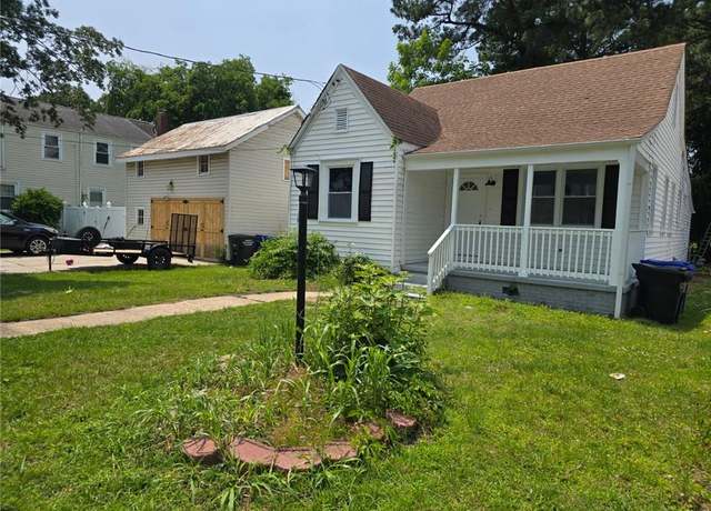 Property at 132 Sandpiper Dr, Portsmouth, VA 23704, 3 beds, 1.5 baths