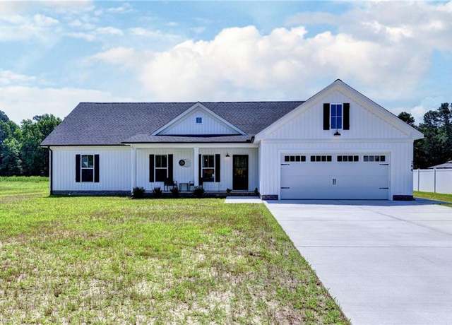 Property at 200 Andrews Ave, Franklin, VA 23851, 3 beds, 2 baths