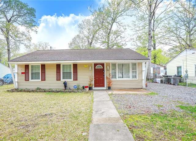 Property at 321 Shawen Dr, Hampton, VA 23669, 4 beds, 2 baths