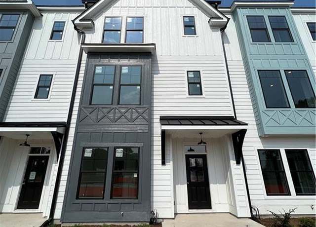Property at 903 Jennings Ln, Chesapeake, VA 23322, 3 beds, 3.5 baths