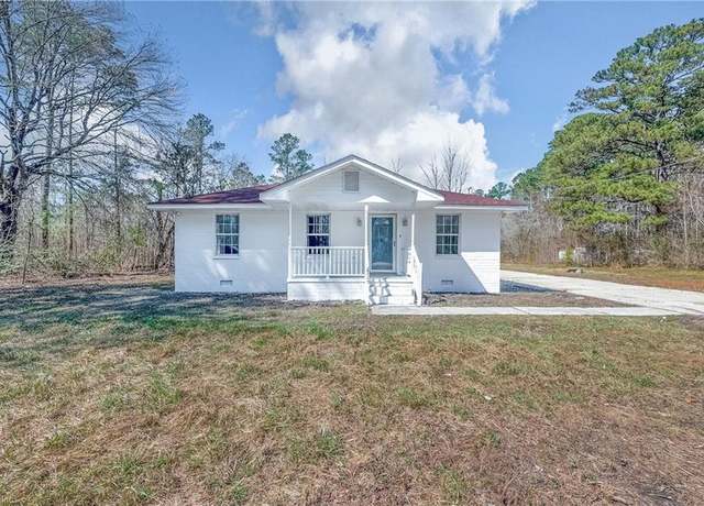 Property at 2317 Manning Rd, Suffolk, VA 23434, 3 beds, 2 baths