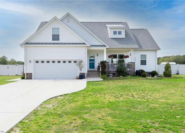 Property at 1335 Longstreet Ln, Suffolk, VA 23437, 4 beds, 2.5 baths
