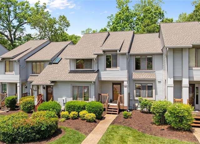 Property at 226 Misty Pointe Ln, Newport News, VA 23603, 3 beds, 2.5 baths