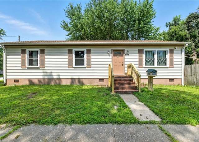 Property at 400 Lee St, Hampton, VA 23669, 3 beds, 2 baths