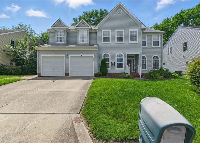 Property at 221 Woodburne Ln, Newport News, VA 23602, 4 beds, 2.5 baths