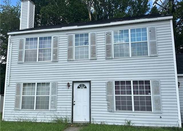 Property at 1212 Saul Dr, Chesapeake, VA 23320, 4 beds, 2.5 baths