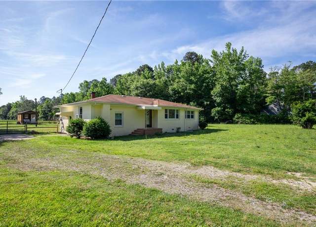 Property at 2304 Manning Rd, Suffolk, VA 23434, 3 beds, 1.5 baths