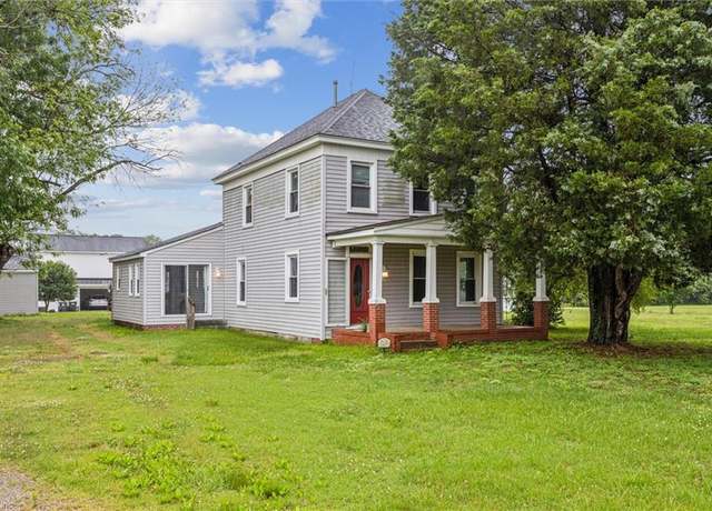 Property at 1307 Yorktown Rd, Yorktown, VA 23693, 3 beds, 2 baths