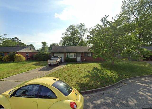 Property at 705 Houston Ave, Hampton, VA 23669, 3 beds, 1 bath